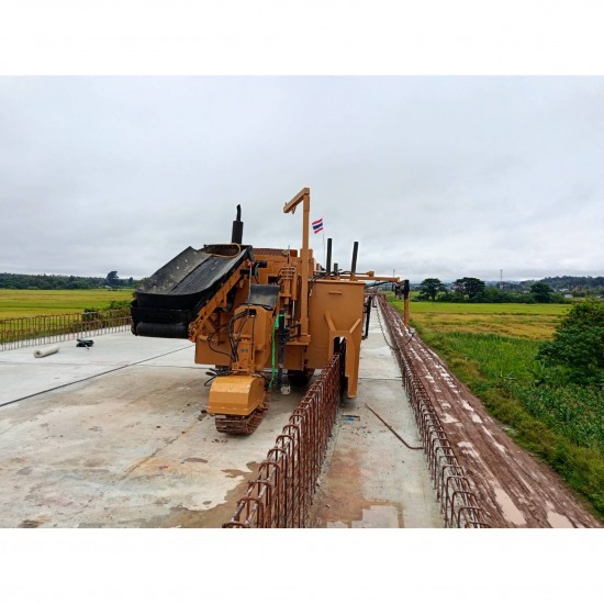 รถหล่อเขิบ คันหิน - บริการรับเหมาก่อสร้าง ปทุมธานี